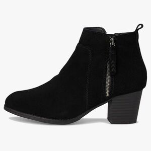 Skechers womens Taxi - Out in Town Black Ankle Boot size 6.5